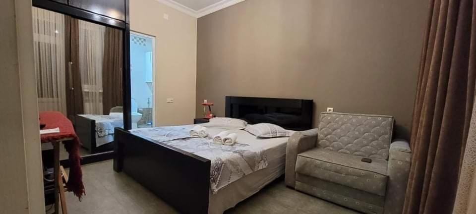 Guest House Kldiashvili Batumi Eksteriør billede