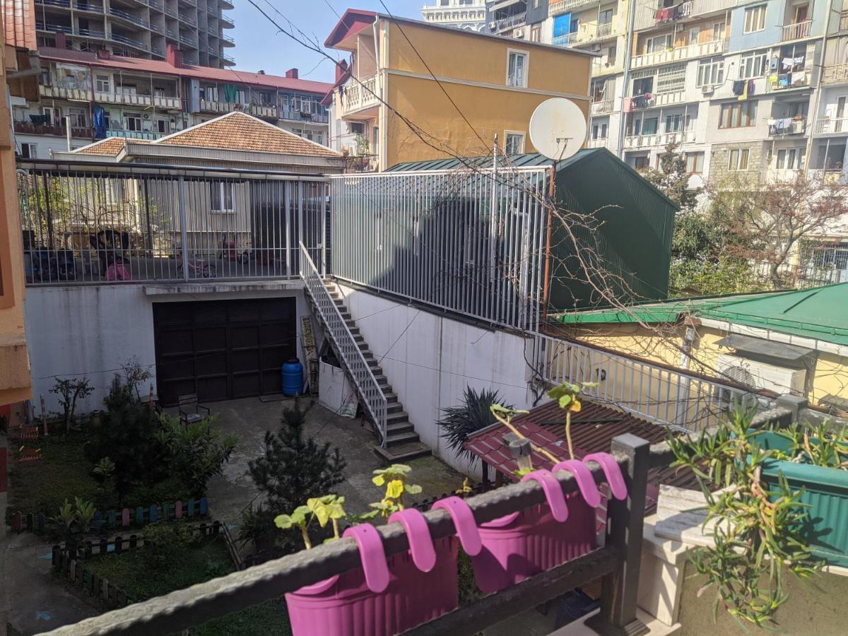 Guest House Kldiashvili Batumi Eksteriør billede