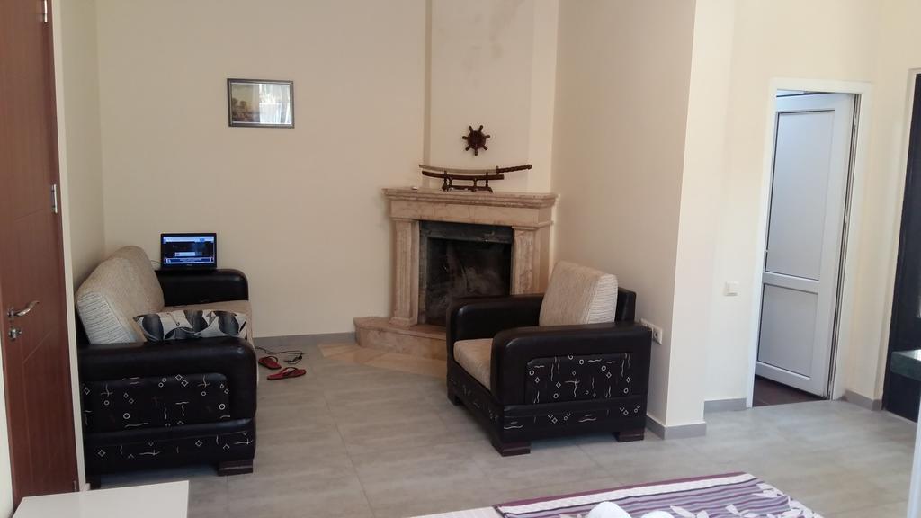 Guest House Kldiashvili Batumi Eksteriør billede