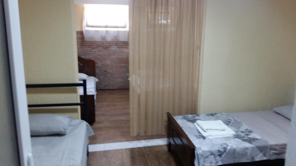 Guest House Kldiashvili Batumi Eksteriør billede